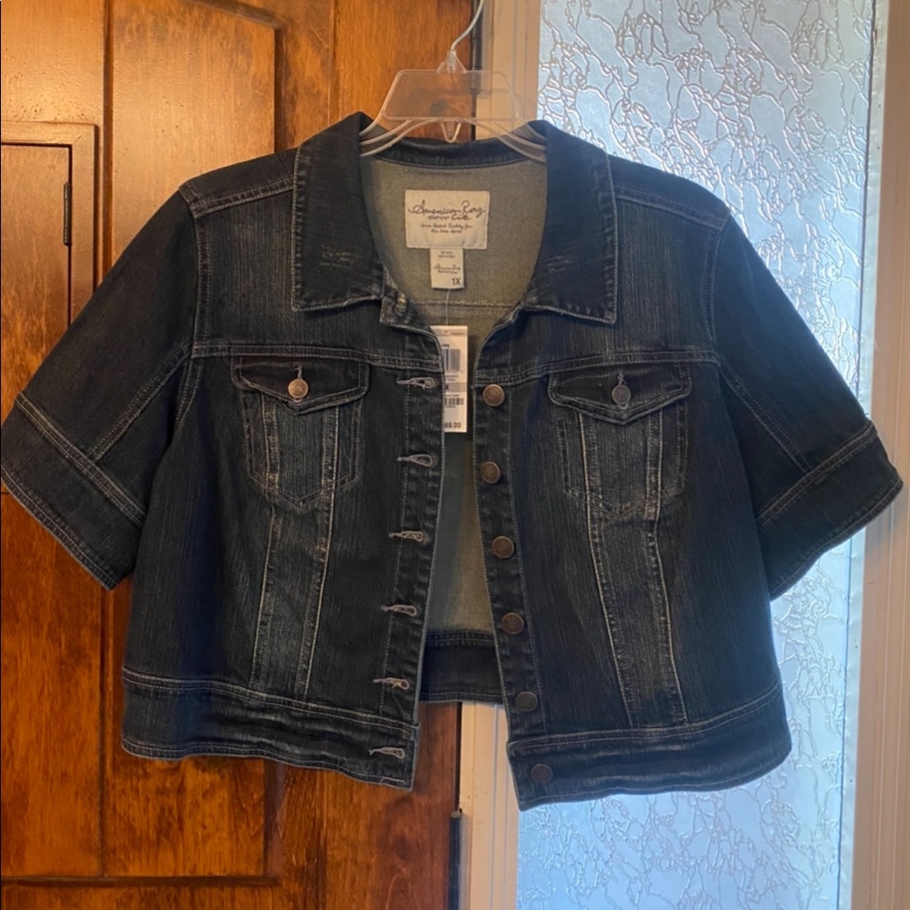 🆕 American Rag crop denim jacket